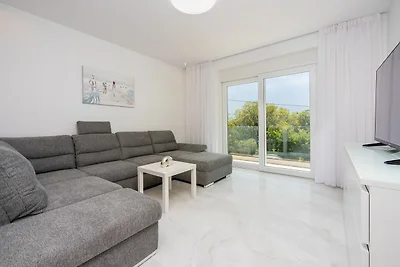 Apartment Amarie 2