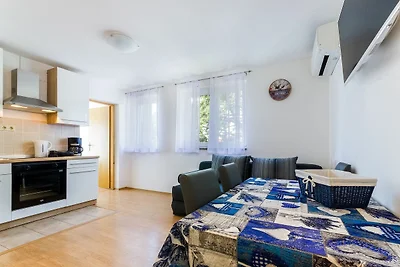 Apartment Arboretum 4