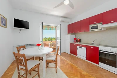 Apartment Livija 3
