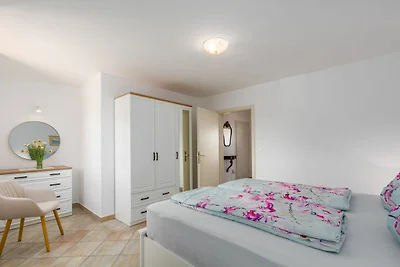 Apartment Livija 4