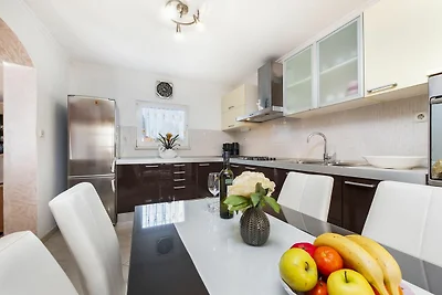 Apartment Divna 2
