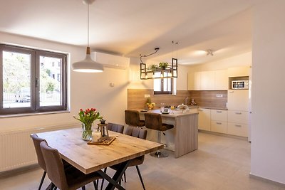 Apartment Roko 2