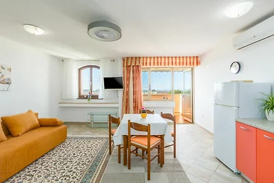 Apartment Livija 4