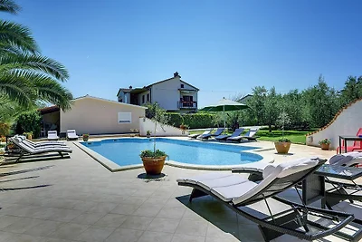 Apartment Guilleta