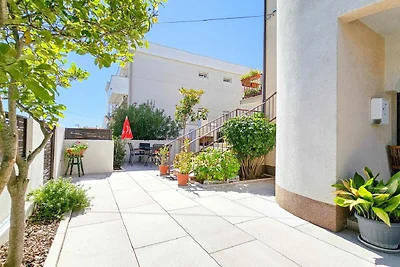 Apartment Maja