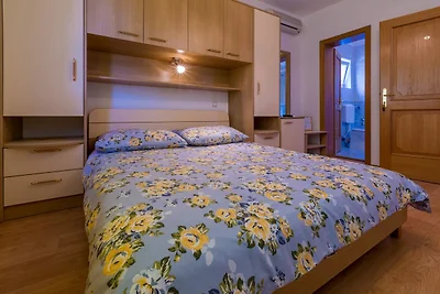 Apartment Domino 2