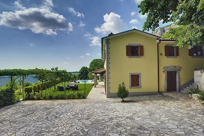 Villa Bella