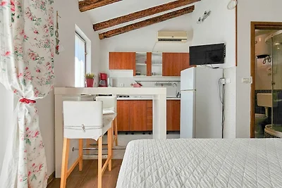 Apartment Marinela Studio