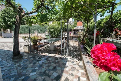 Apartment Divna