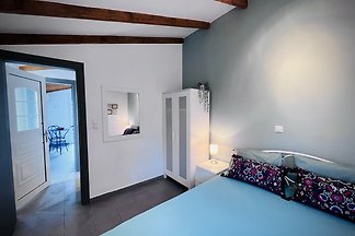 gezellig vakantiehuis op een rustige locatie te midden van olijfgaarden