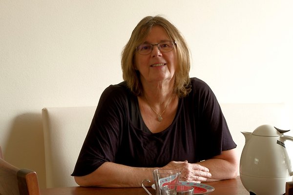 Frau A. Van Aalst Frau A. Van Aalst