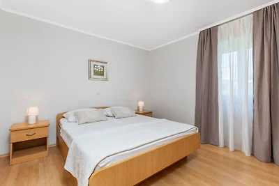 Apartament Rustica