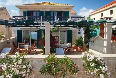 Villa Gracin Apartments 