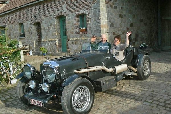 Frau S. Chatelain Frau S. Chatelain