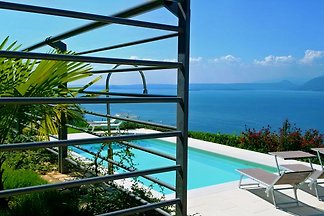 Ferien-Whg. mit Pool,Seeblick, WLAN