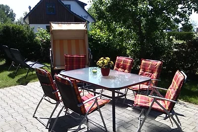 Ferienhaus am Bodden 50m z. Wasser