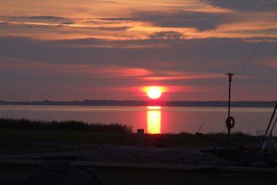 Ferienhaus am Bodden 50m z. Wasser