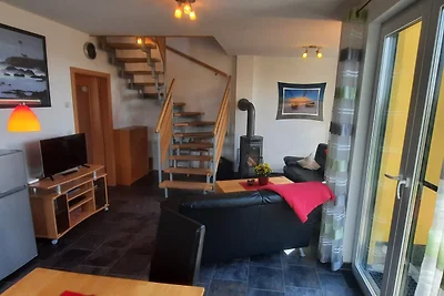 Ferienhaus am Bodden 50m z. Wasser