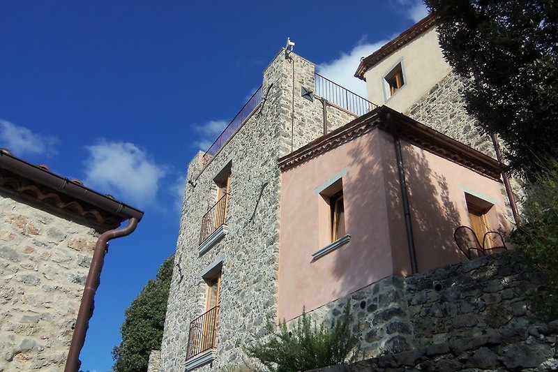 Casa Soprana & Scuola Vecchia