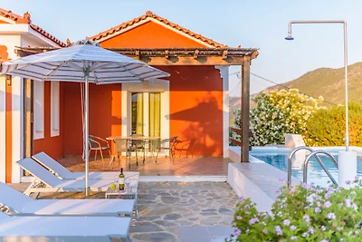 MOUZAKIS VILLA