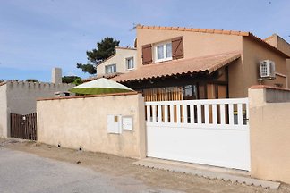 Kokette Villa am Strand Meeresblick