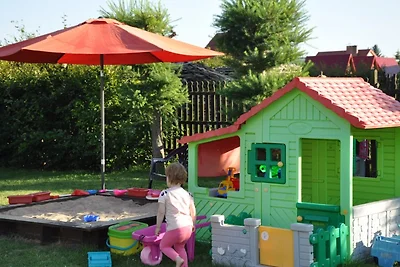 Villa Rena - Ferienhaus mit Garten