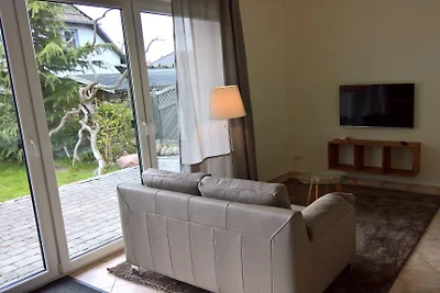 Appartement mit Terrasse und Garten