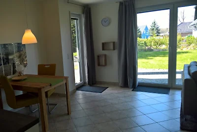 Appartement mit Terrasse und Garten