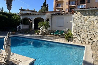 Ferienhaus L'Escala mit Privatpool