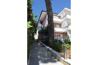 Villa Adrian, Ap.1