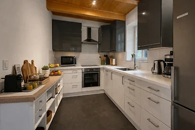 Villa mit Pool, Skigebiete KJH348