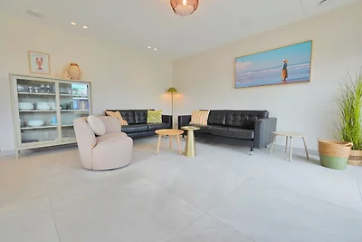 Villa Zee