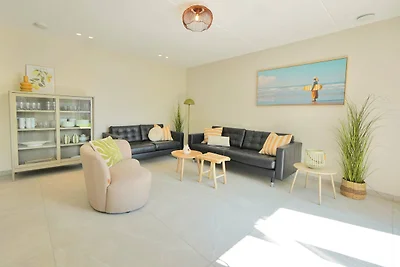 Villa Zee