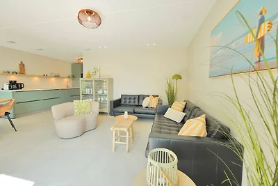 Villa Zee