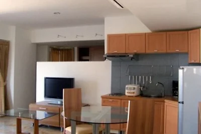 Galare Thong Tower Apartment