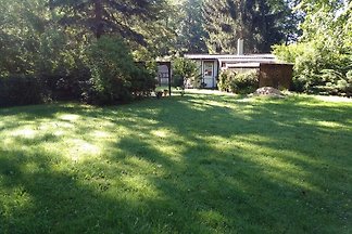 Alleinstehender Bungalow am Wasser
