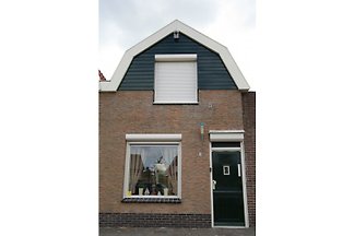 6 Personen Haus 300mtr vom mer WLAN