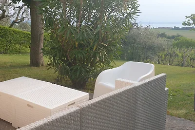 Villa Bardolino in Calmasino