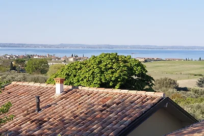 Villa Bardolino in Calmasino