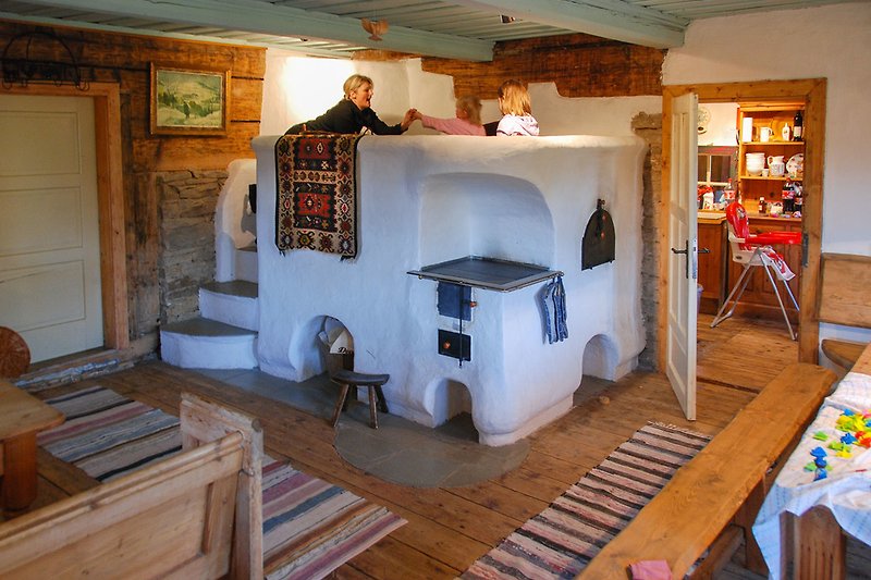 Apart from modern infra red and underfloor heating systems Tara also has traditional farmers ovens