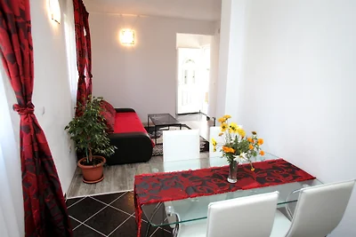 Villa Octopus in Vinisce mit Pool