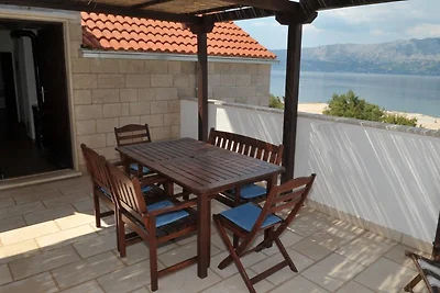 ! Villa Sofija, Povlja