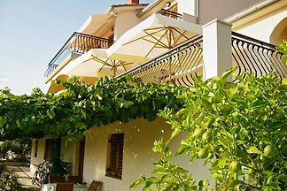 VILLA MARIS