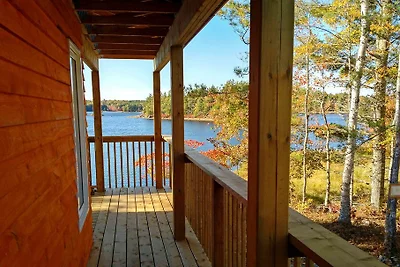 Dean Lake Chalet (nieuw gebouw!)