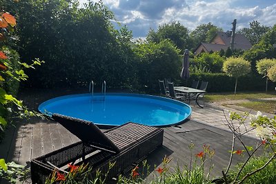 Ferienhaus mit Pool bei Berlin