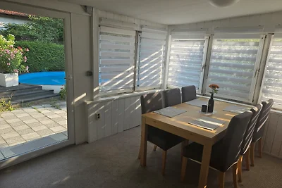 Vakantiehuis met zwembad bij Berlijn
