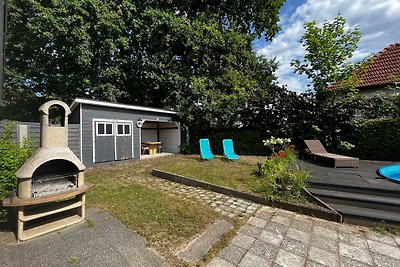 Ferienhaus mit Pool bei Berlin