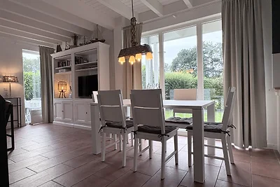 RotesStrandhaus