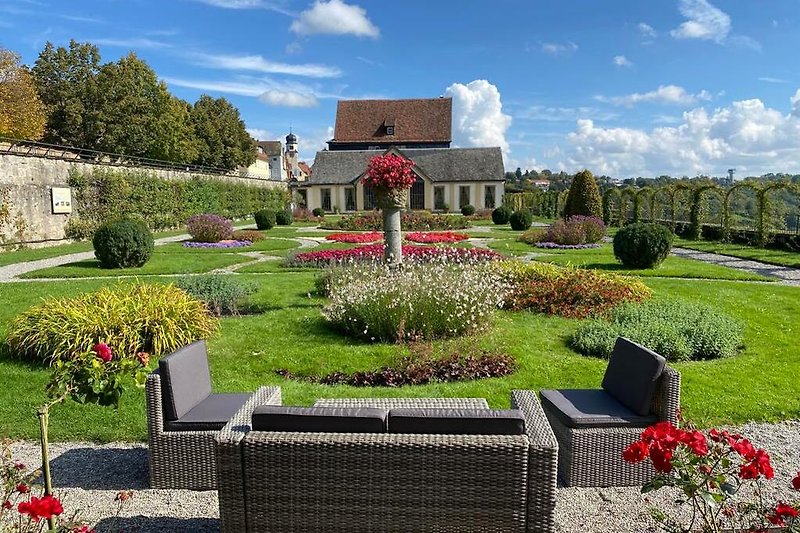 Für unsere Gäste ist der historische Barockgarten exklusiv zugänglich