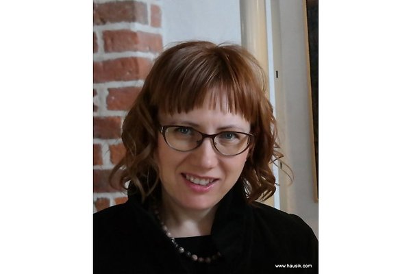 Ms A. Rogocz Ms A. Rogocz